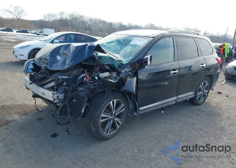 2019 Nissan Pathfinder Platinum z USA, uszkodzony, nr VIN 5N1DR2MM8KC649042